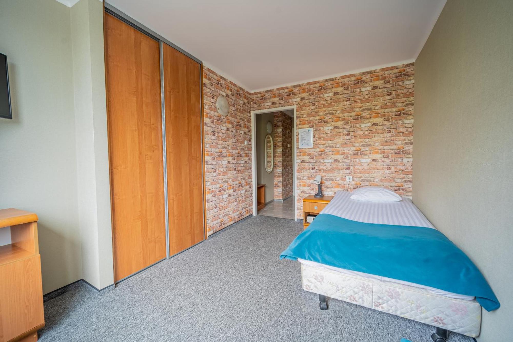 Hotel Mazowiecki Lodz Esterno foto