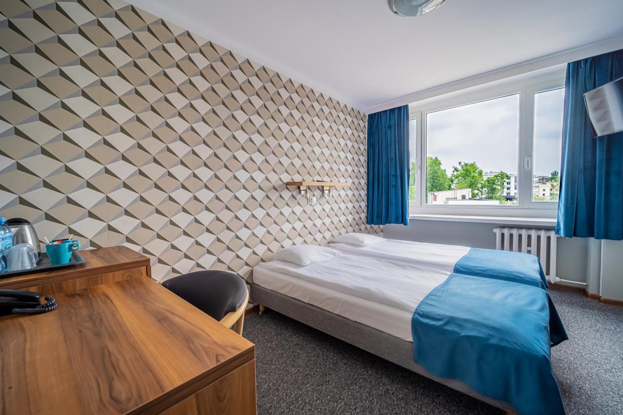 Hotel Mazowiecki Lodz Esterno foto