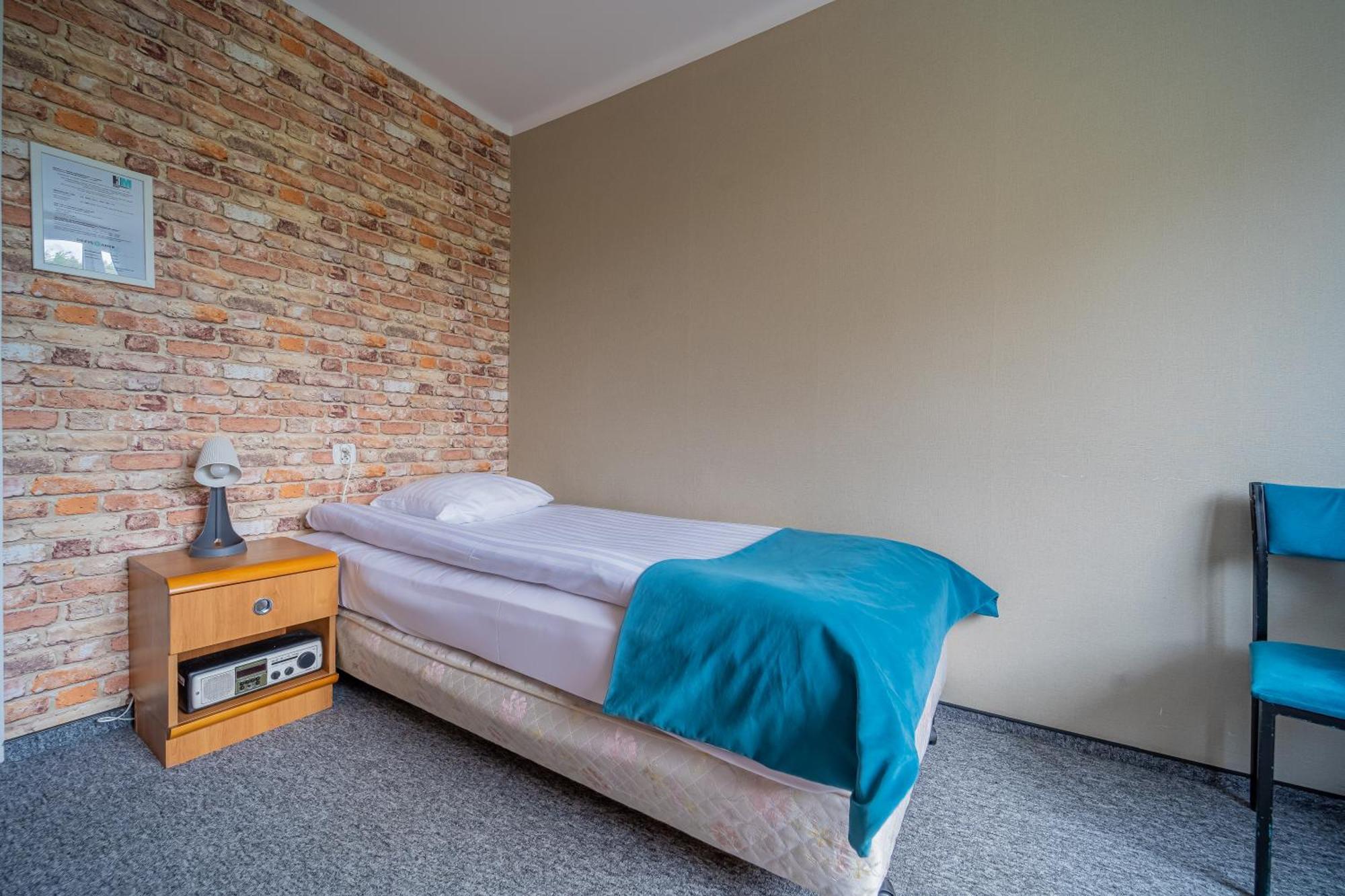 Hotel Mazowiecki Lodz Esterno foto